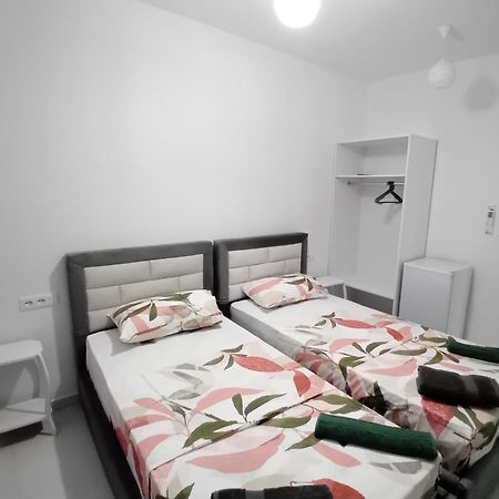 Ida Apartments Sarandë 外观 照片