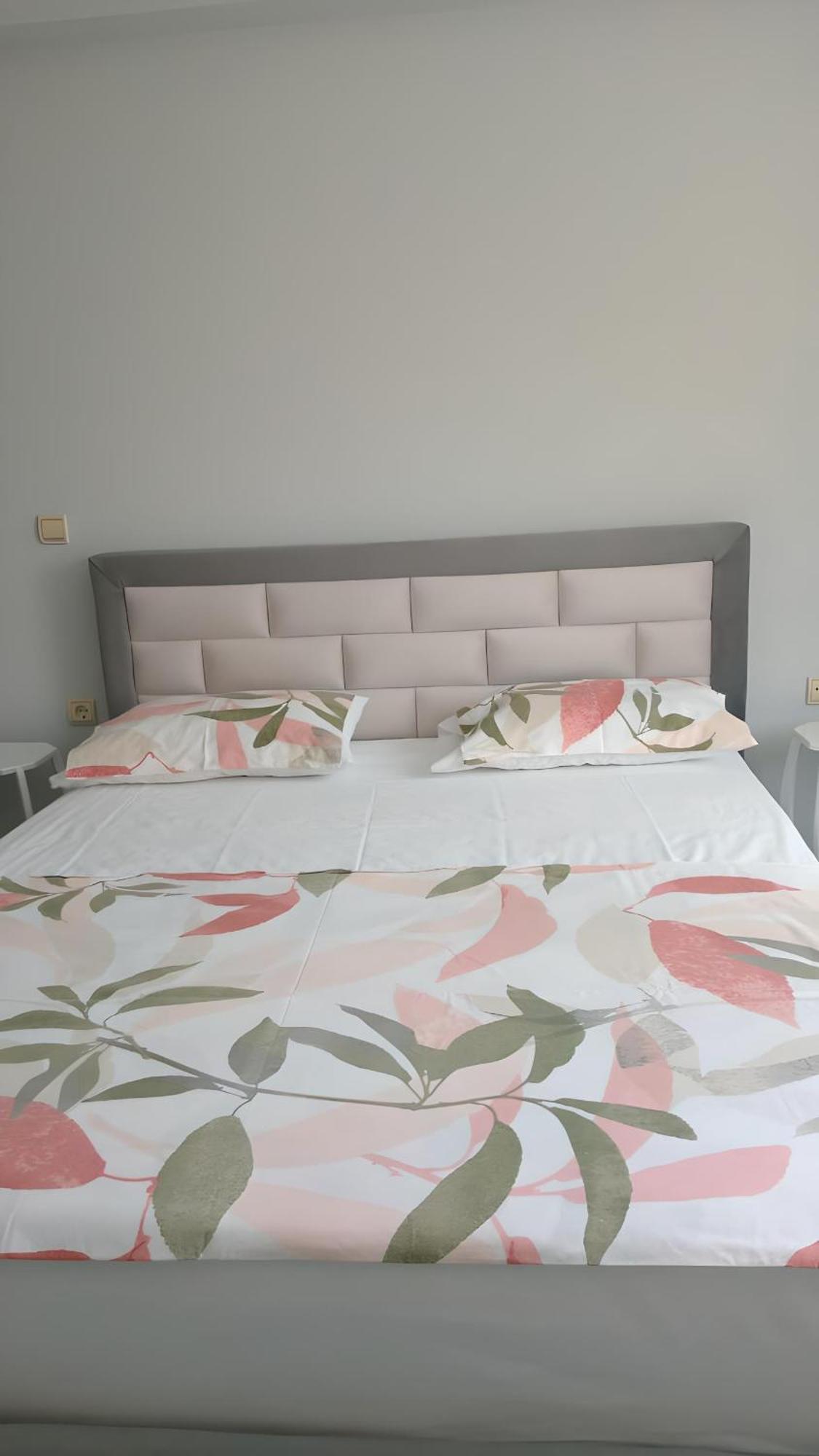 Ida Apartments Sarandë 外观 照片