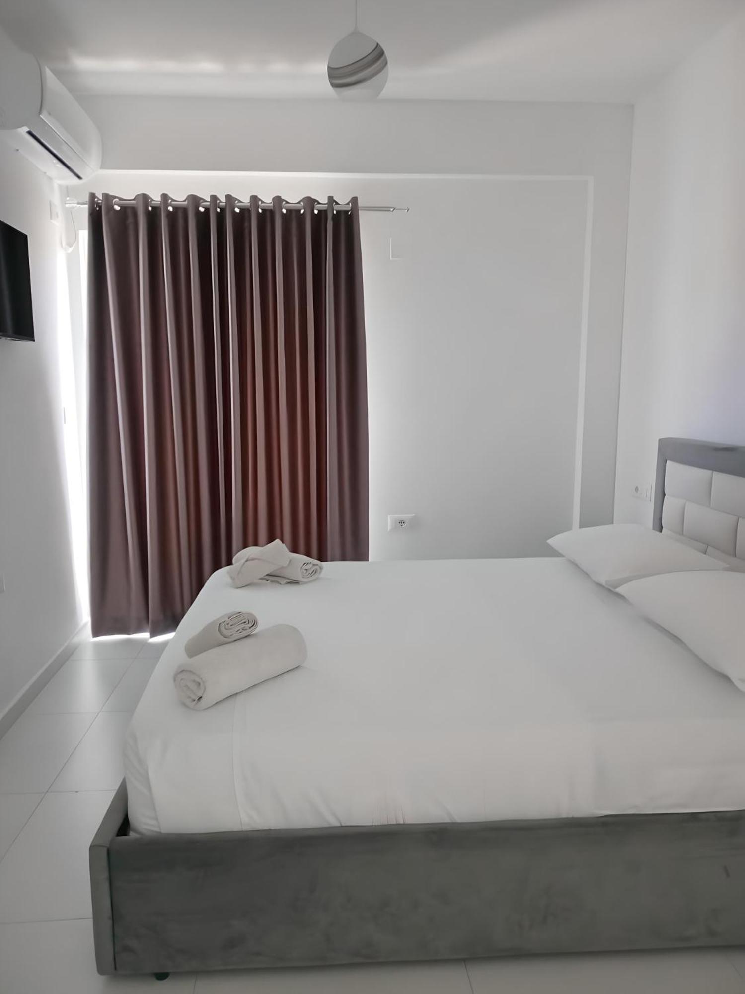 Ida Apartments Sarandë 外观 照片